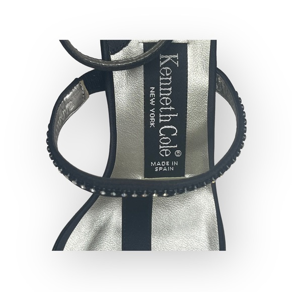 new Kenneth Cole ✰ Evening Star Rhinestone Embellished Sandal ✰ Black Satin ✰ 8M - Picture 9 of 16